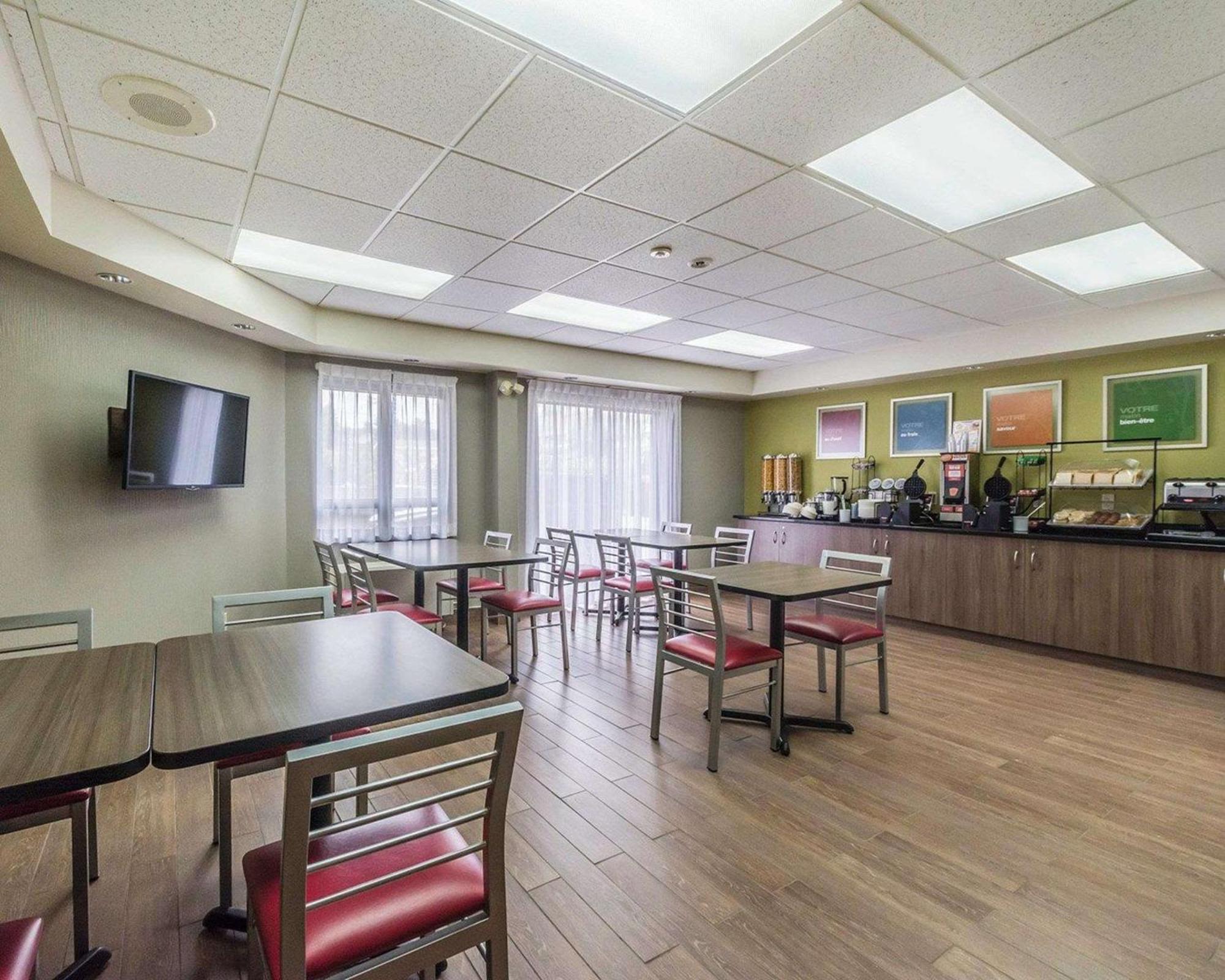 Comfort Inn Thetford Mines Exterior photo