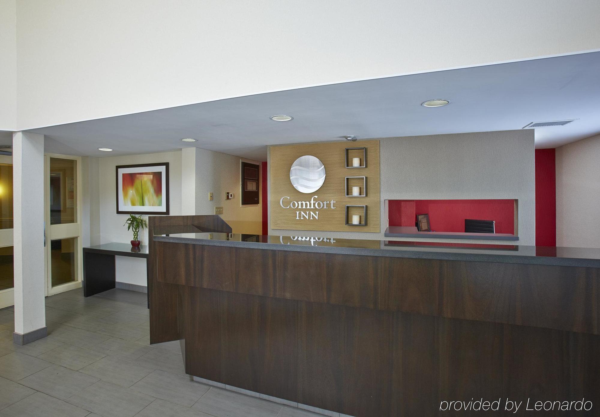 Comfort Inn Thetford Mines Exterior photo