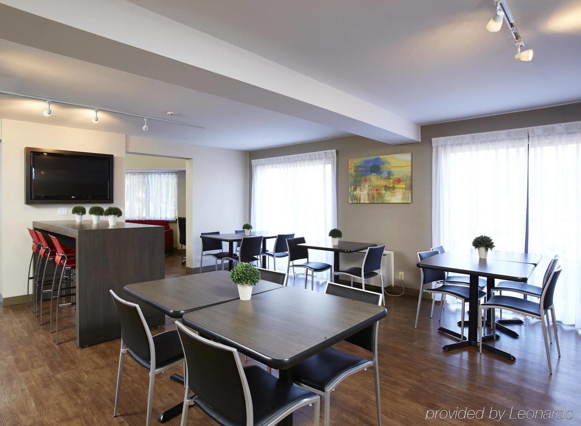 Comfort Inn Thetford Mines Exterior photo