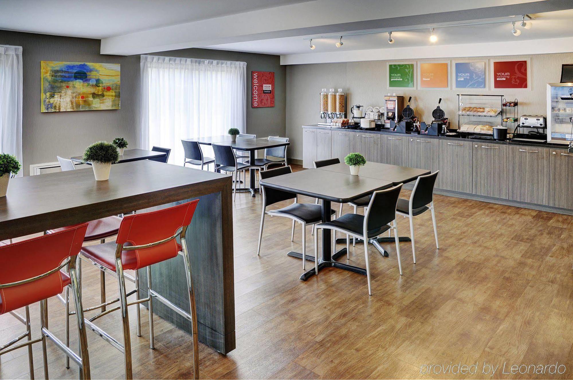 Comfort Inn Thetford Mines Exterior photo